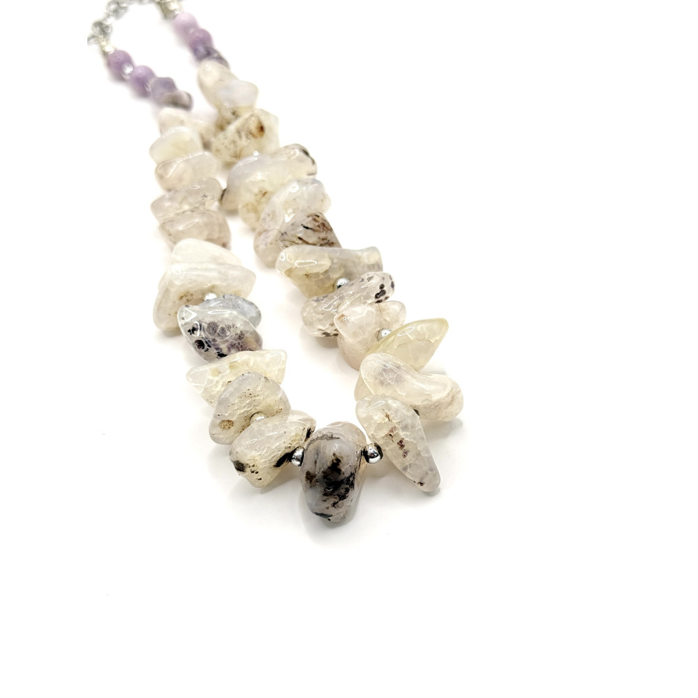 שרשרת מאבנים טבעיות: קוורץ ואמטיסט