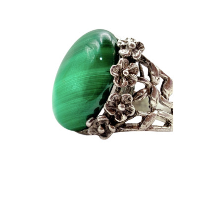 טבעת אספנות עם מלכיט טבעי. כסף 925