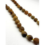שרשרת חרוזים מאבן אגט טבעית (אגט מפוספס בגווני ענבר וחום)