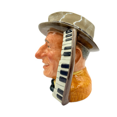 ספל אספנות Toby Mug Royal Doulton סדרת Celebrity Collection — Jimmy Durante (D6708)