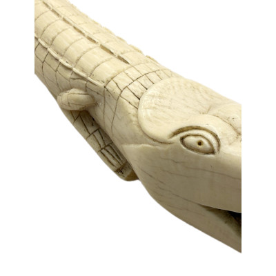 Коллекционная резная скульптура крокодила Африканская работа, конец XIX – середина XX века (предположительно)