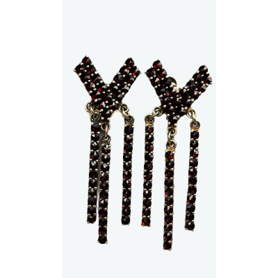 עגילי כסף וינטג’ 900 עם גרנטים בוהמיים צ’כוסלובקיה, שנות ה־1950–1970