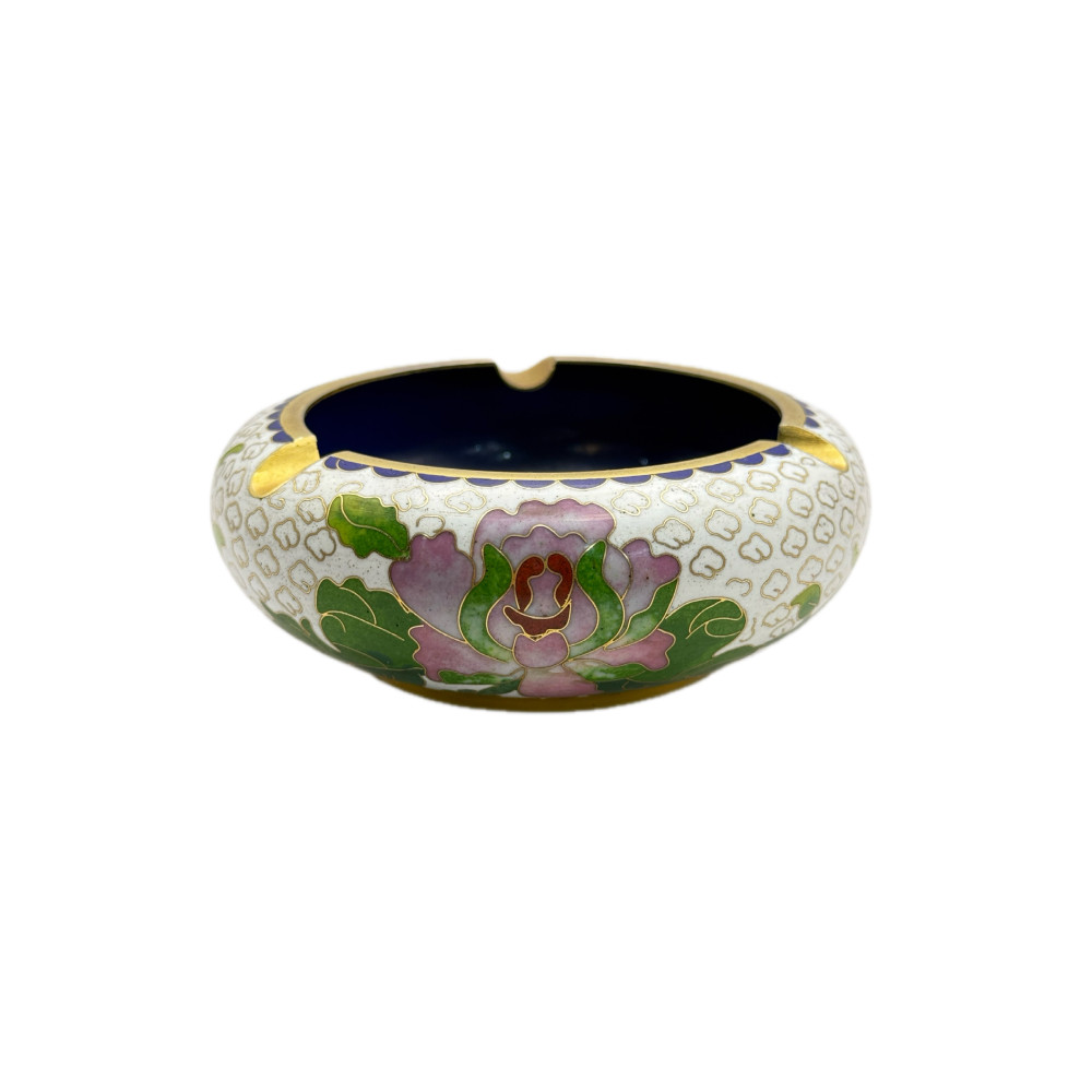 מאפרה בטכניקת קלואזונה (Cloisonné)