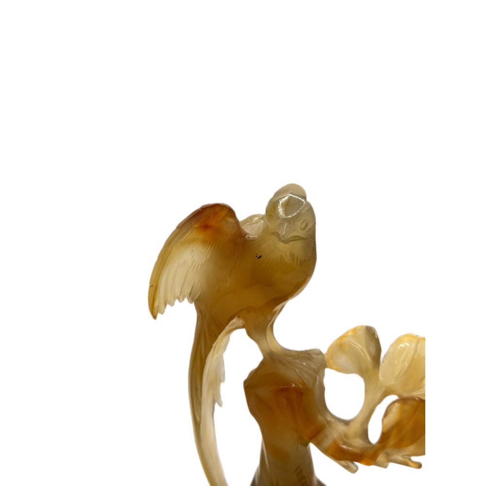Китайская резная фигурка птицы из агата