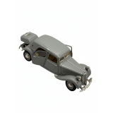 Модель автомобиля Maisto — Citroën 15CV 6 Cyl 1952 (1:18)