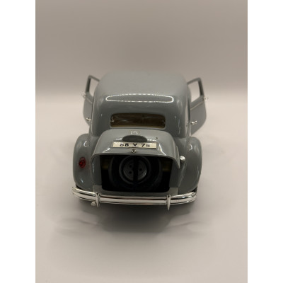 דגם רכב Maisto – Citroën 15CV 6 Cyl 1952 (קנה מידה 1:18)