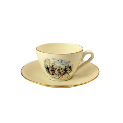 זוג תה עם תחתית Limoges צרפת, Limoges, שנות ה־60