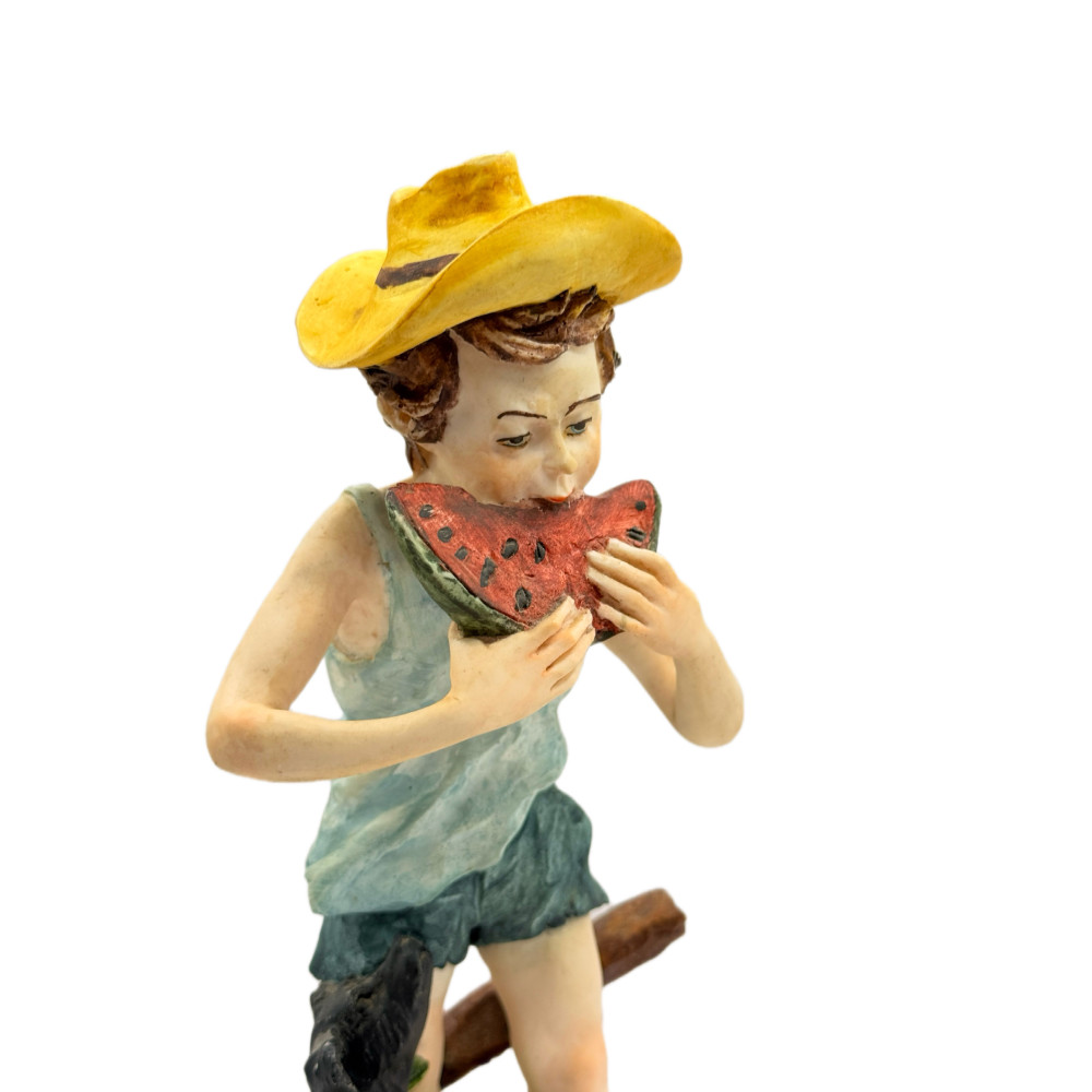Фарфоровая статуэтка в стиле Каподимонте «Мальчик с арбузом» — Италия