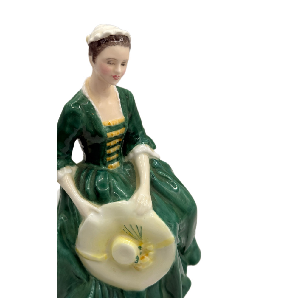 פסלון פורצלן Royal Doulton „A Lady from Williamsburg” HN 2228