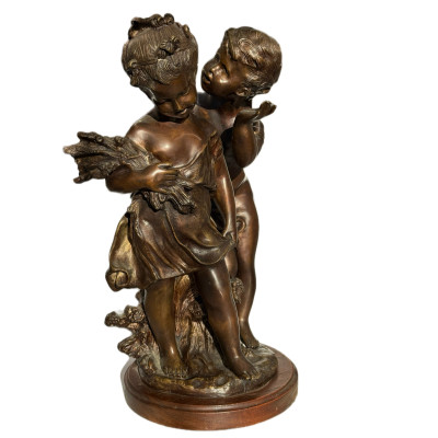 פסל ברונזה עתיק ״הסוד״ (Un Secret) / Allegorische Kinderfiguren אחרי אוגוסט מורו (After Auguste Moreau, 1834–1917)